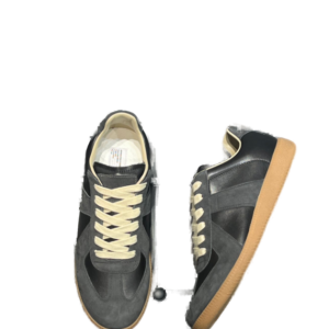 Maison Margiela Shoes
40 colorways