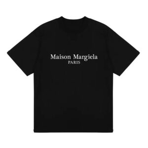 Maison Margiela Cat T-shirt Tee
23 colorways