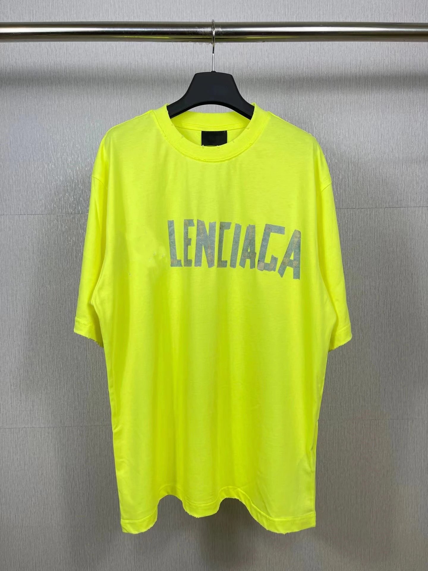 Balenciaga T-shirt Tee
8 colorways