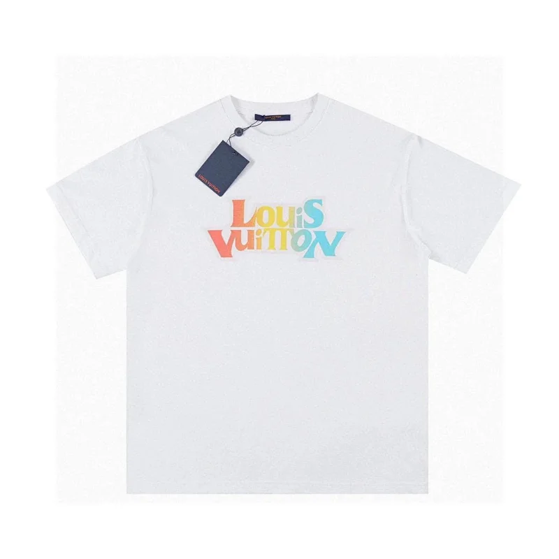 Louis Vuitton
T-shirts Tees
( 40+ colors )