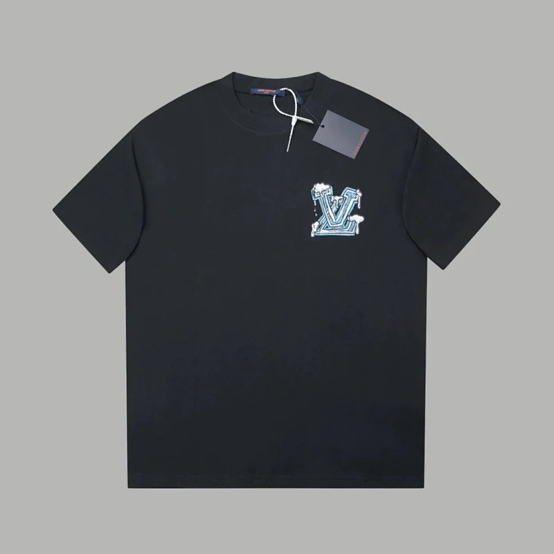 Louis Vuitton
T-shirts Tees
( 40+ colors )
