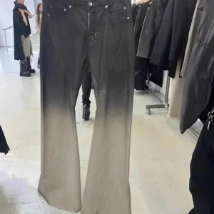 Flared Beige Black Jeans