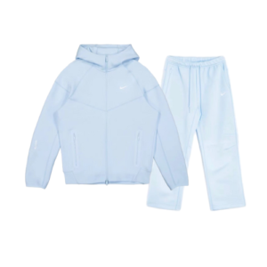 Nike collaboration set