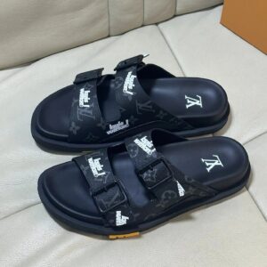 Louis Vuitton Slippers (19 Colors)