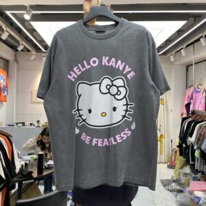 Kanye x Hello kitty T-shirt Tee
1 colorways