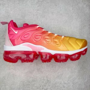 Nike Air Vapormax Plus
（35+Colourways)