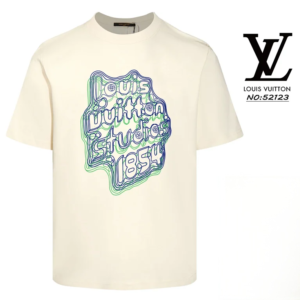 Louis Vuitton T-shirt Tee
39 colorways