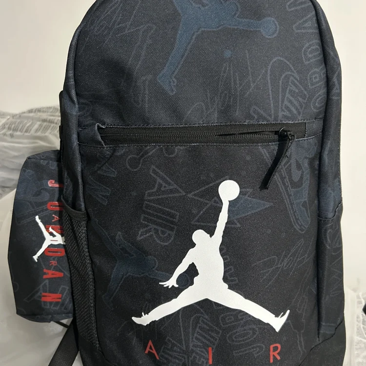 Jordan Backpack
3 colorways